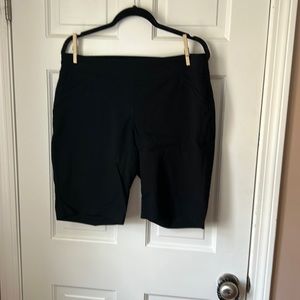 Dana Buchman Bermuda shirts